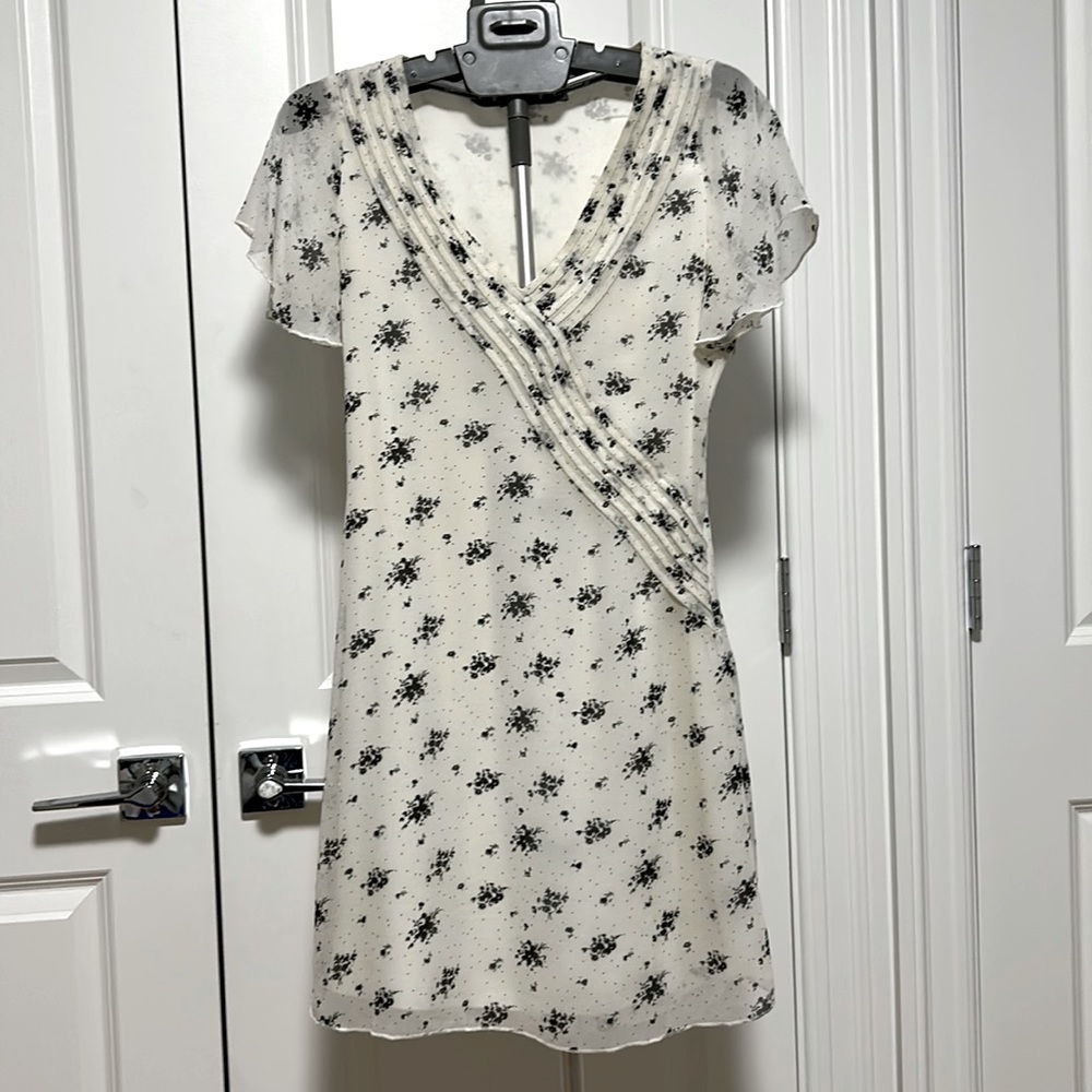 Urban Outfitters Rosalee V-neck Dress